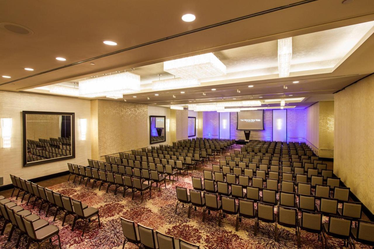 Hotel The Westin New York At Times Square Esterno foto The ballroom at the hotel